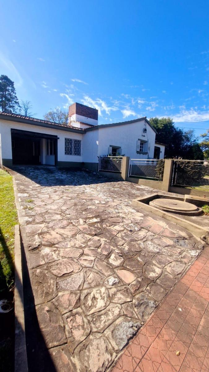 Gran Propiedad a La Venta con Amplio Parque y Pileta en Salsipuedes